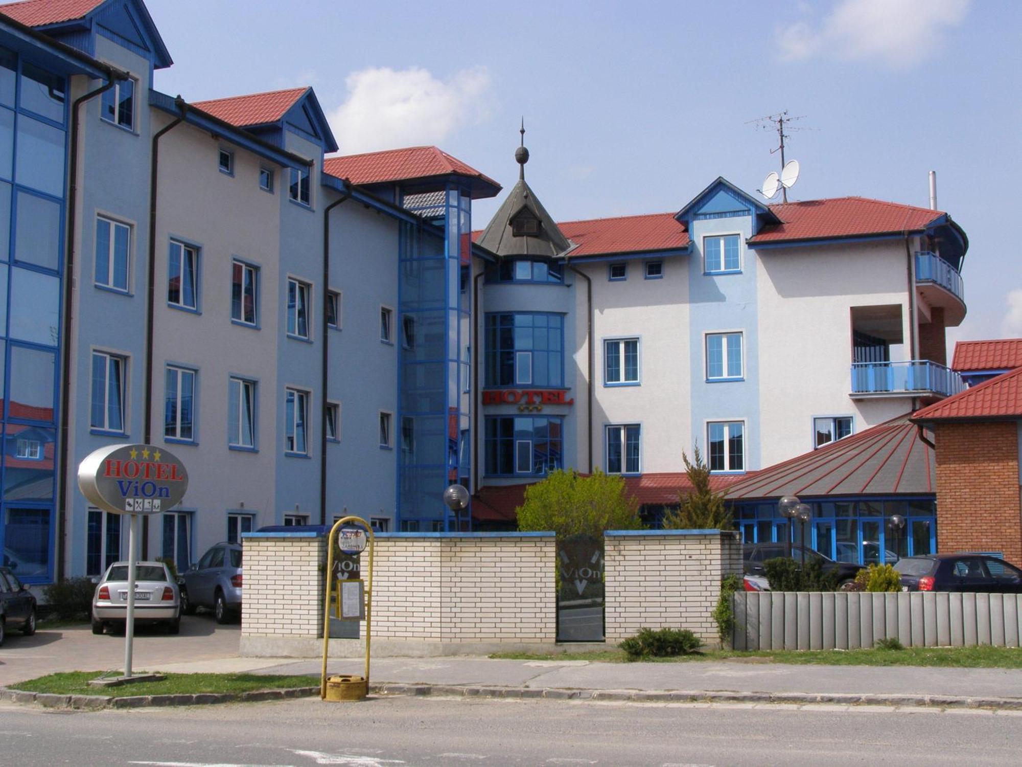 Hotel Vion Zlaté Moravce المظهر الخارجي الصورة