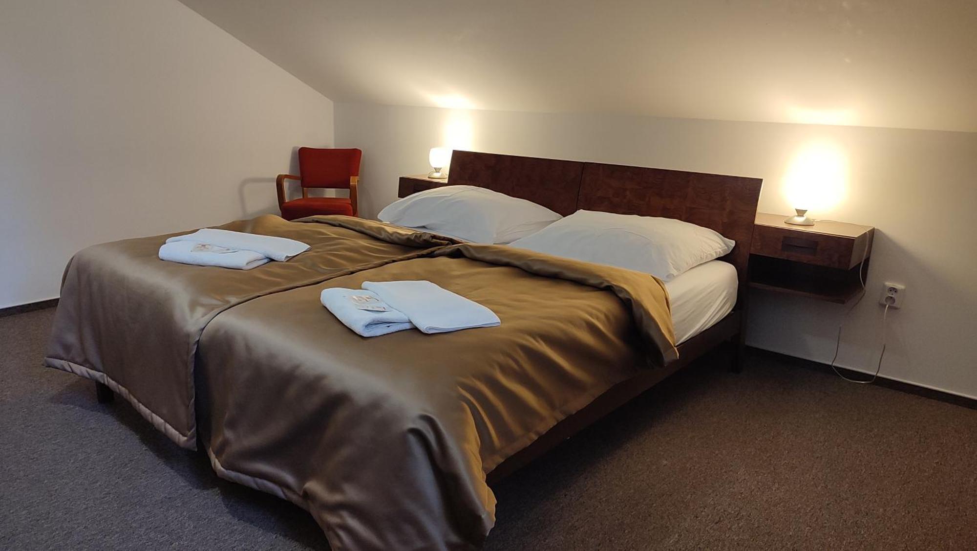 Hotel Vion Zlaté Moravce المظهر الخارجي الصورة