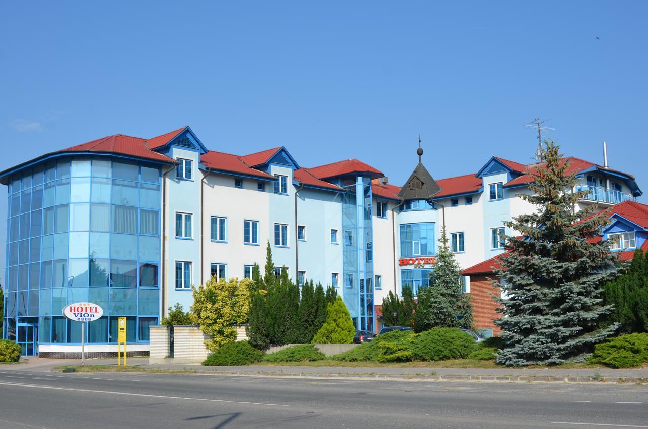 Hotel Vion Zlaté Moravce المظهر الخارجي الصورة